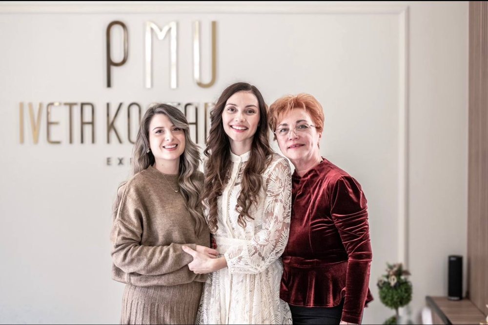 Екипът на студиото
